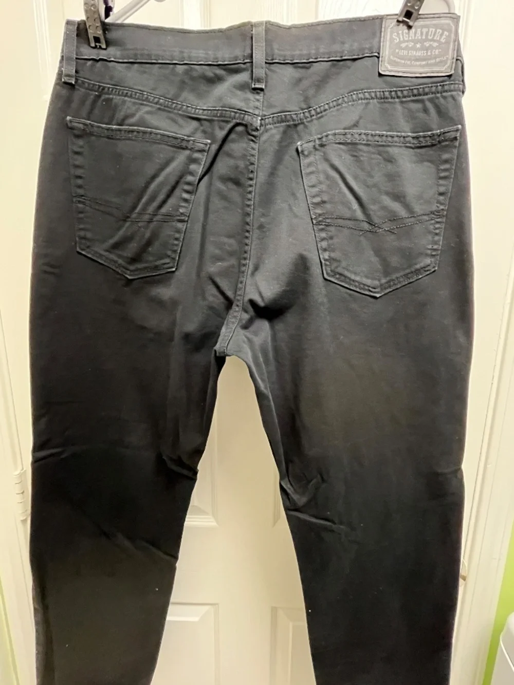 Men's Levi's Signature Black Athletic 36W x 32L - Picture 10 of 15